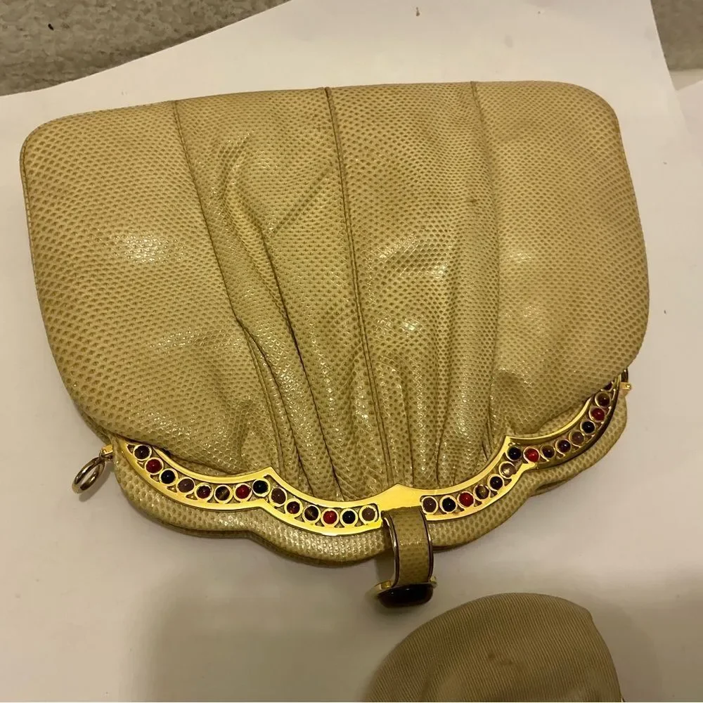 judith leiber  beige lizard bag Elegant Cream Clutch Bag